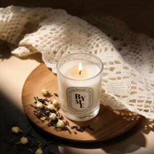 Custom Essential Oil Candles with Rich Fragrance